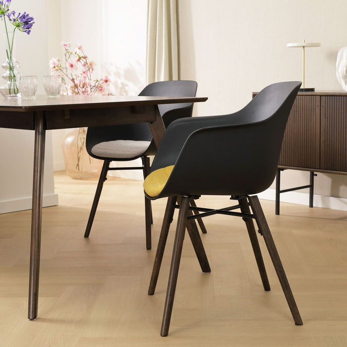 Nolon Nena-Liz Eetkamerstoel Zwart - Okergeel Kussen - Walnoot