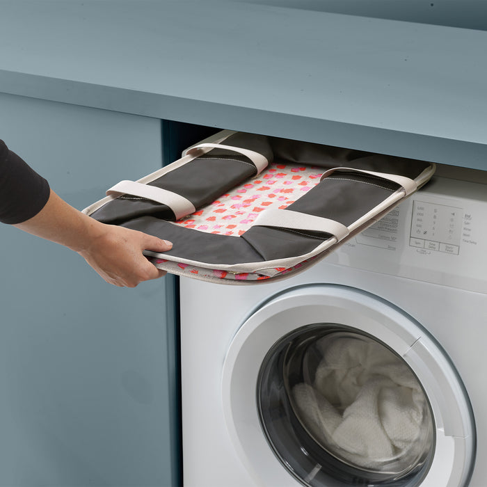 Joseph Joseph Hold-All Opvouwbare Wasmand - 35 L - Peach Blossom