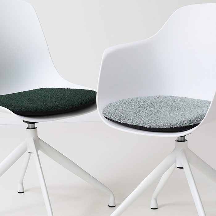 Nolon Fem Stoelkussen Bouclé Lichtgroen