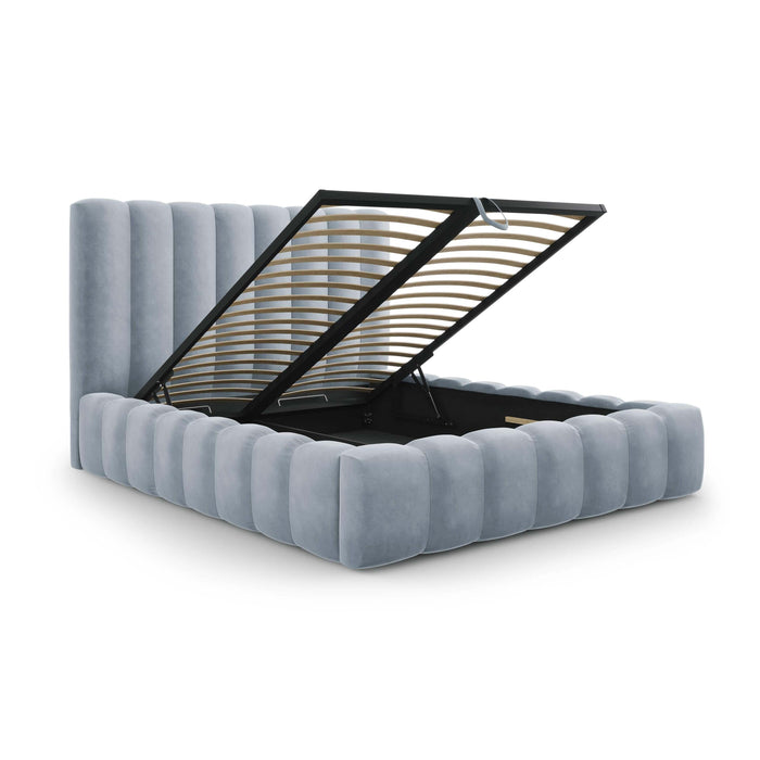 Milo Casa Bedframe Gina met Opbergruimte - 200 x 200 cm - Fluweel - Lichtblauw