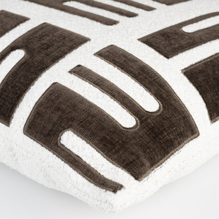 324503-x03-202408071821-C.jpg (8904347) 