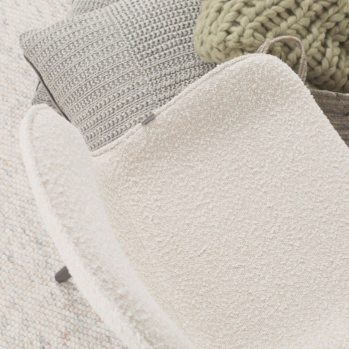 Nolon Nora-Fé Eetkamerstoel Bouclé Beige - Stof - Zwarte Poten