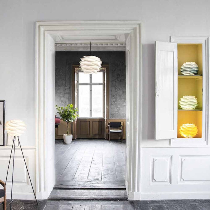 Umage Carmina Mini hanglamp white - met koordset zwart - Ø 32 cm