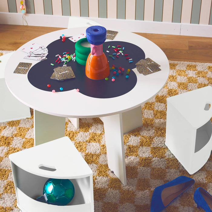 sweeek - Kindertafel en 4 stoelen met leisteen effect