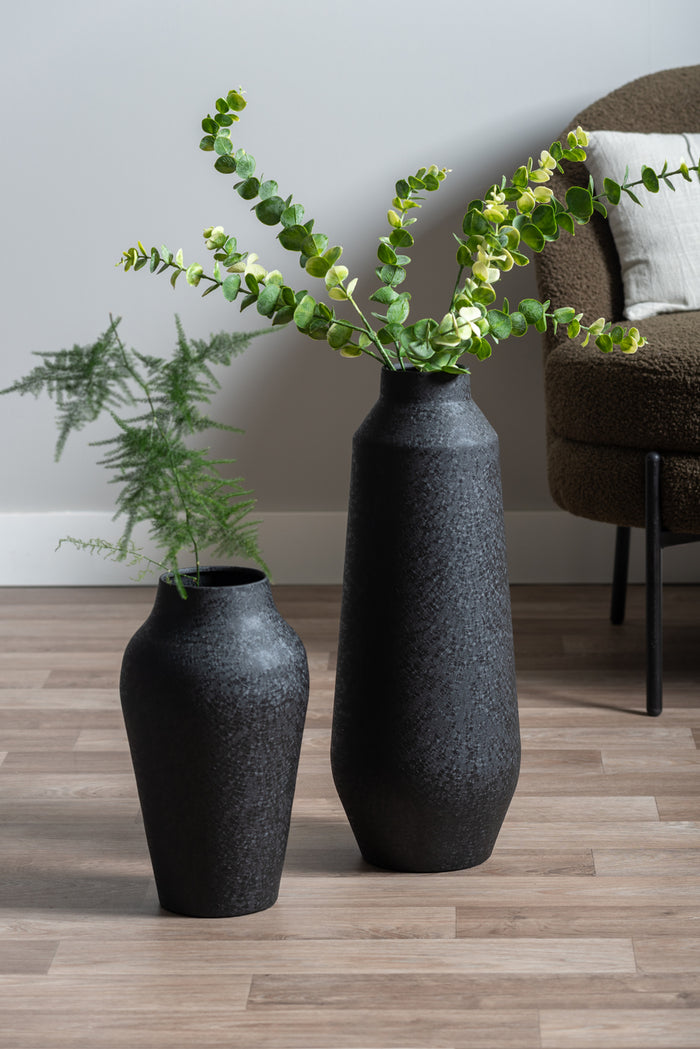 present time - Vase Boaz Pin High