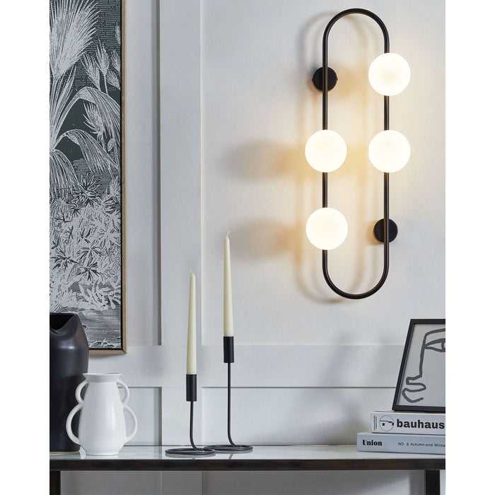 Beliani - YANGO - Wandamp - Zwart - Metaal