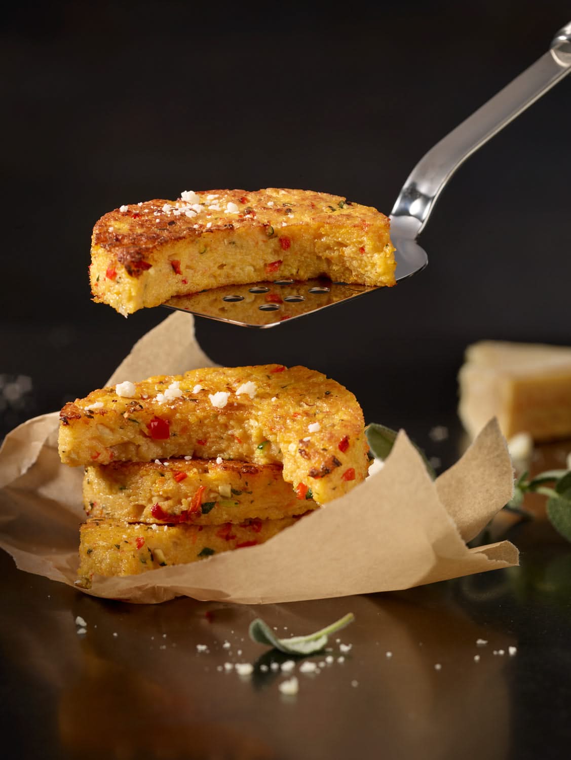 Keukenhulp Bakspatel Geperforeerd - RVS, 33 cm - Rösle