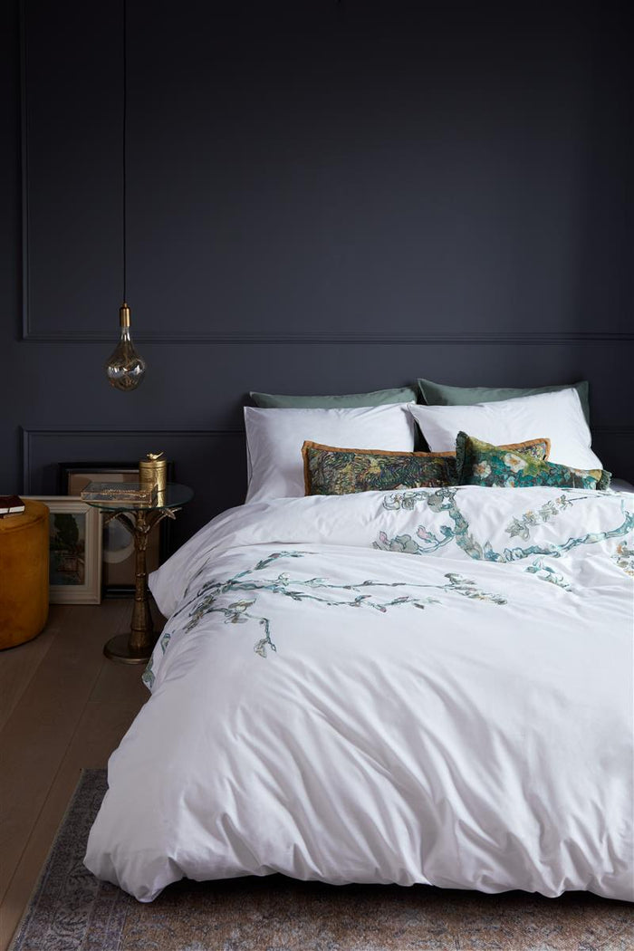 Beddinghouse x Van Gogh Museum Embroidered Blossom Kussensloop