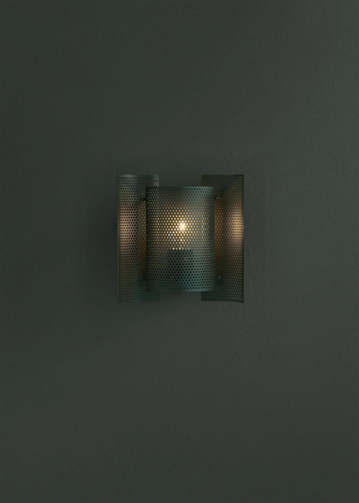 Northern Butterfly Perforated wandlamp aluminium