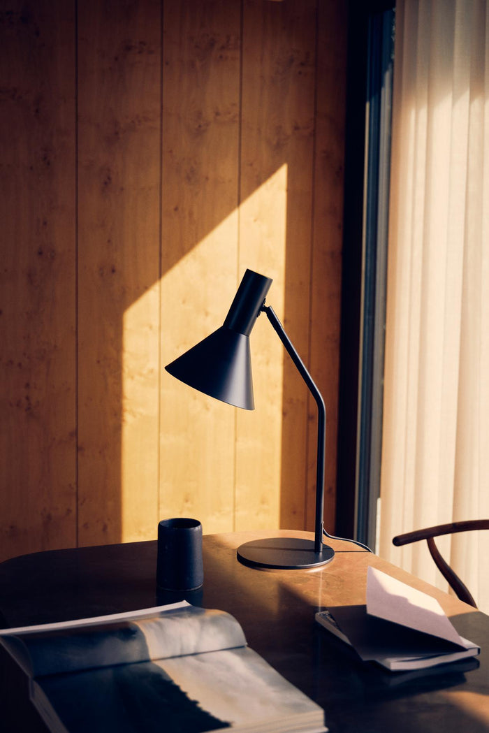 Frandsen Lyss tafellamp zwart