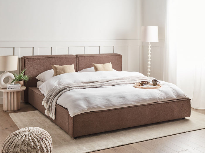 Beliani - LINARDS - Tweepersoonsbed - Bruin - 160 x 200 cm - Bouclé