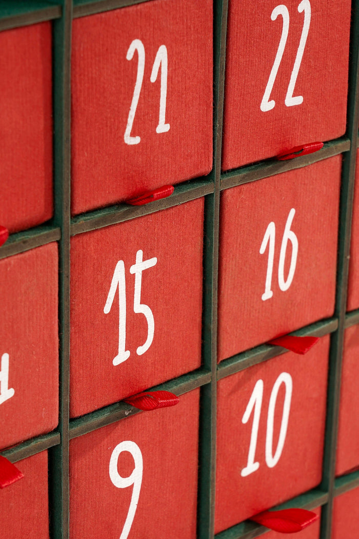 House of Seasons Adventskalender - L5 x B33 x H28 cm - Rood, Groen