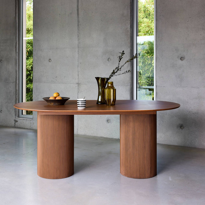 sweeek - Langwerpige eettafel met gesneden houteffect, 4-6