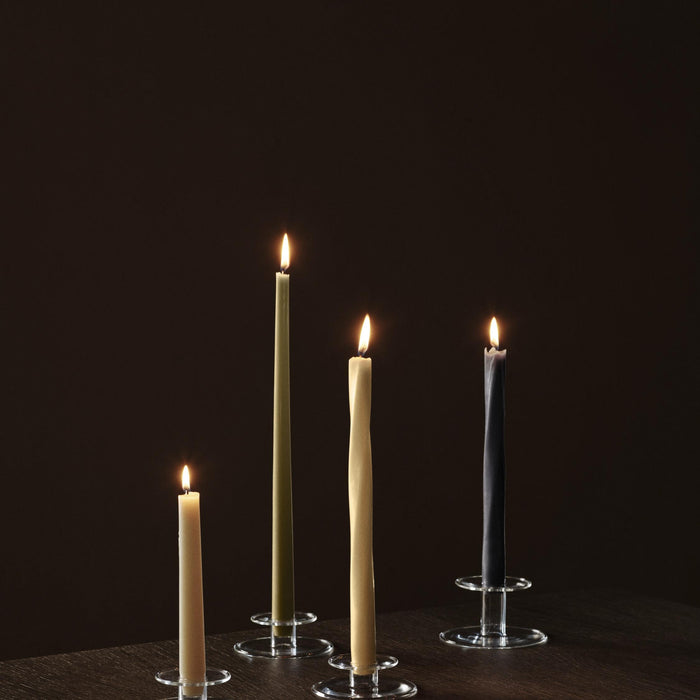 Audo Copenhagen Spire Smooth Tapered kaarsen H38 set van 6 Ochre