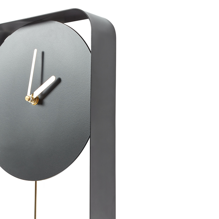 Beliani - SERVOZ - Wandklok - Zwart - Staal