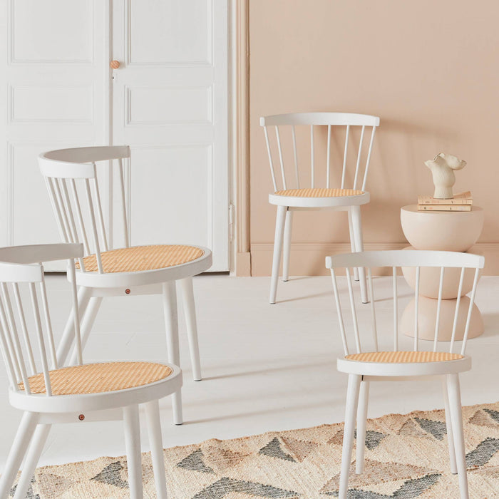 sweeek - Houten en rotan stoelen (set van 4)