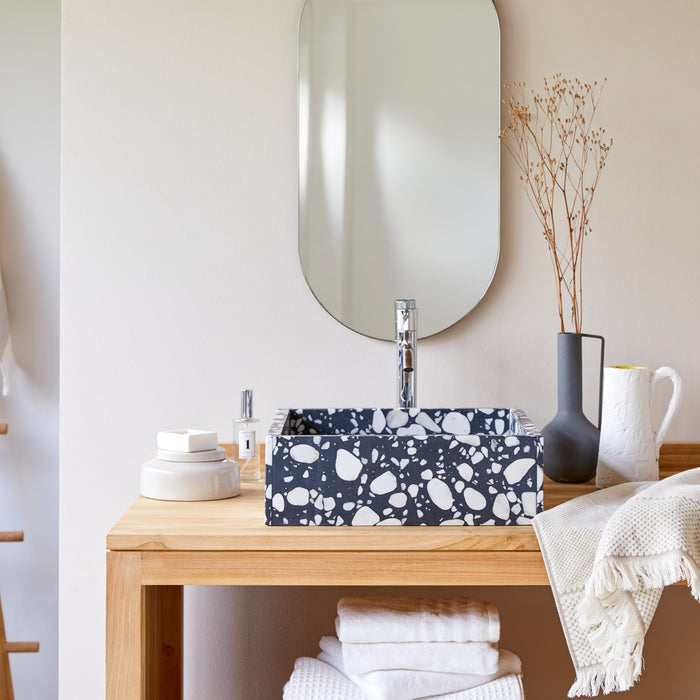 Tikamoon - Unik - Wastafel van premium terrazzo