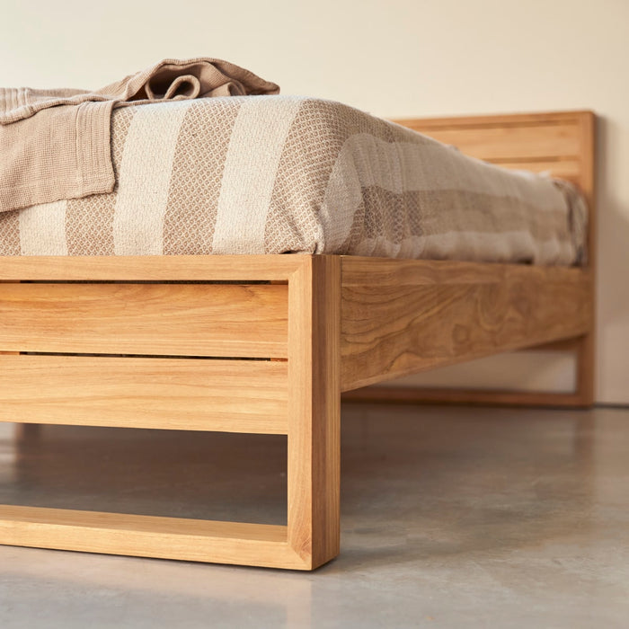 Tikamoon - Minimalys - Massief teakhouten bed 160x200 cm