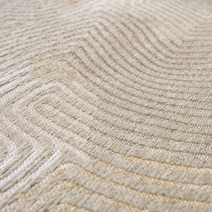 2_101142987-x03.jpg (9709396) 