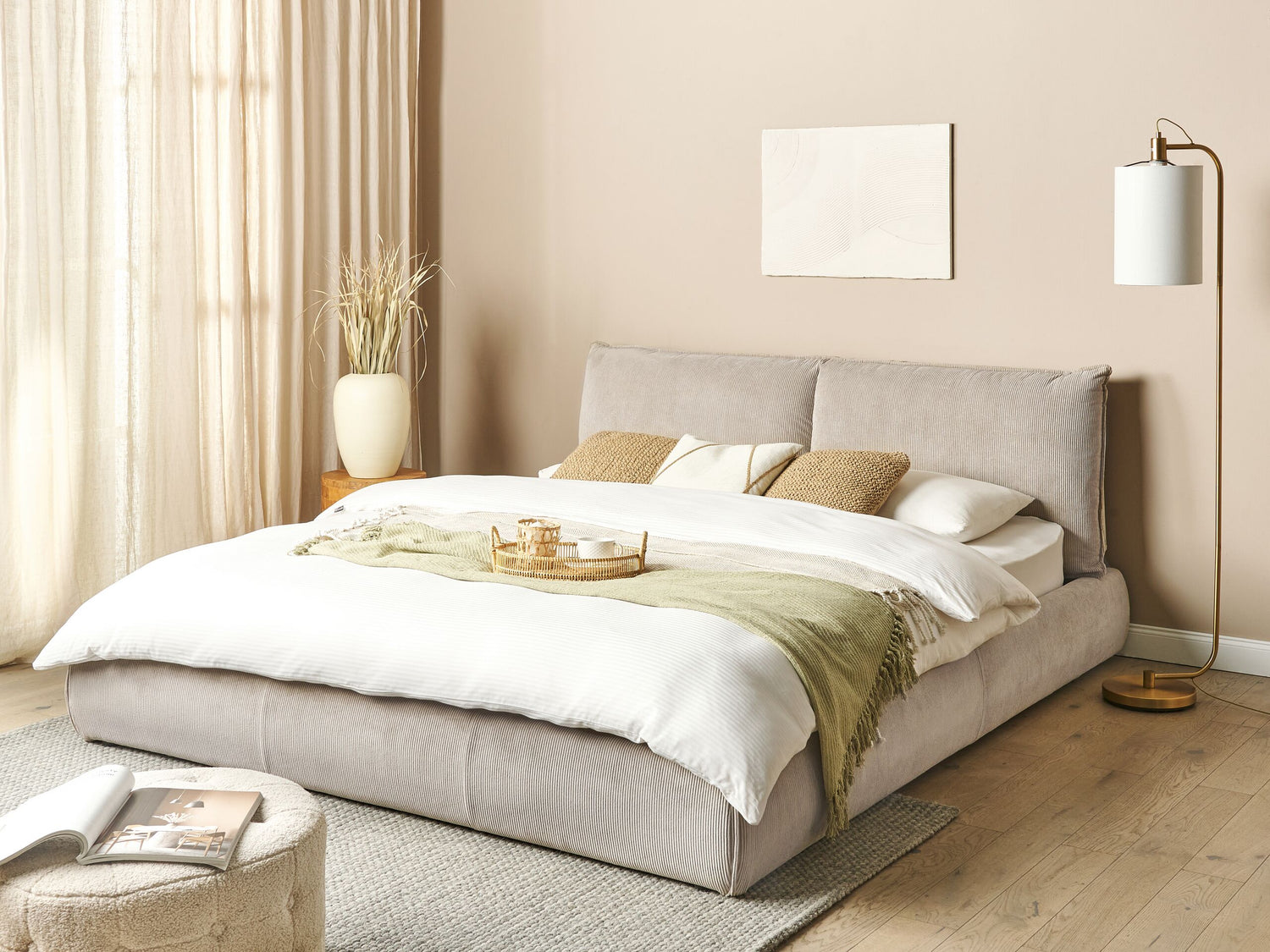 Beliani - VINAY - Tweepersoonsbed - Taupe - 180 x 200 cm - Corduroy