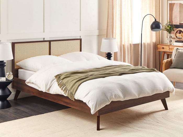 Beliani-MONPAZIER -Tweepersoonsbed-Donkerhout-160 x 200 cm-Rotan