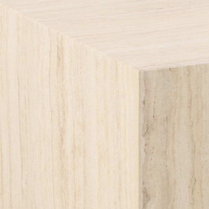 327425-x03-202412240622-A.jpg (9742457) 