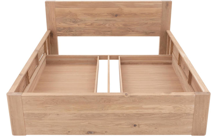 Goossens Bedframe Bibi - 160 x 210 - Eiken naturel - Hout