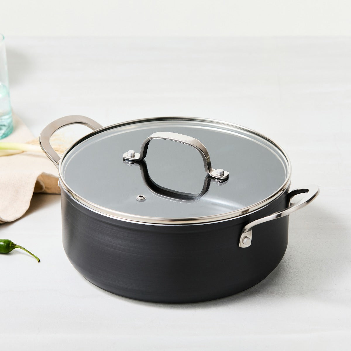 ISENVI Victoria Forged keramische kookpan 24 CM - RVS greep