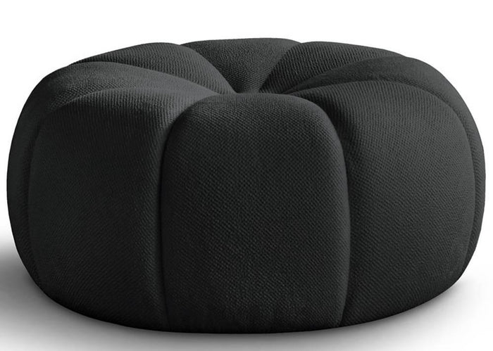 NADUVI Collection Fauteuil met poef Plush