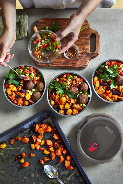 Black+Blum RVS Lunchbox - Kom - Geschikt voor Magnetron - 650ml