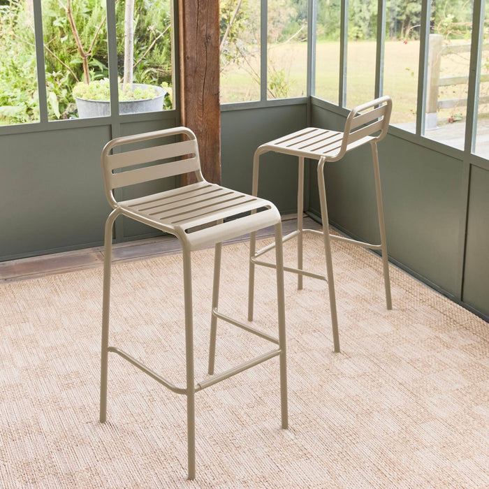 sweeek - Stalen tuinstoel (set van 2)