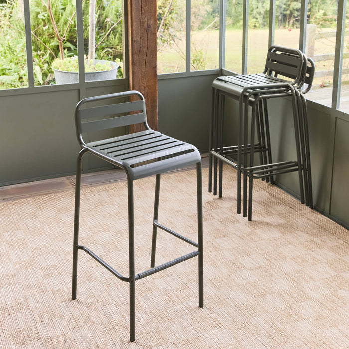 sweeek - Hoge tuinstoelen metaal (set van 4)