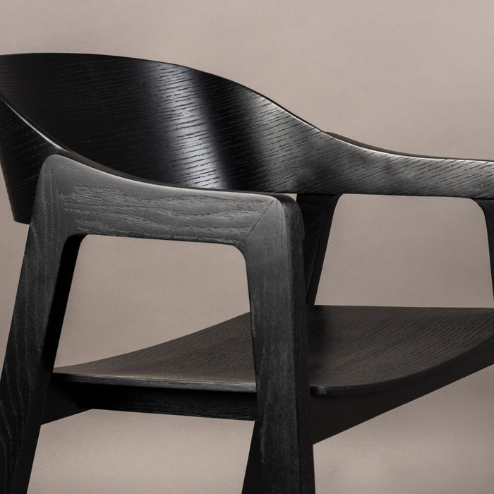 327836-x06-202501302222-A.jpg (9882529) 