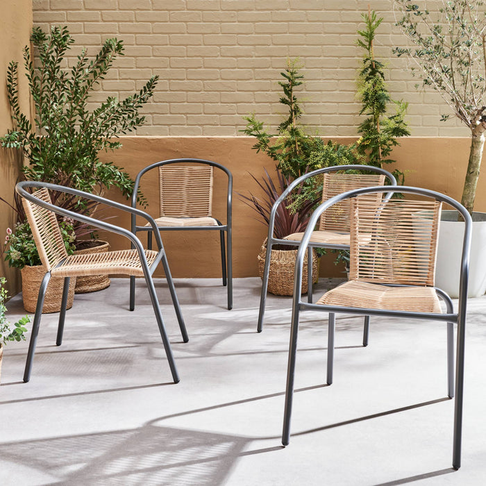 sweeek - Tuinstoelen van staal en kunststof (set van 4)