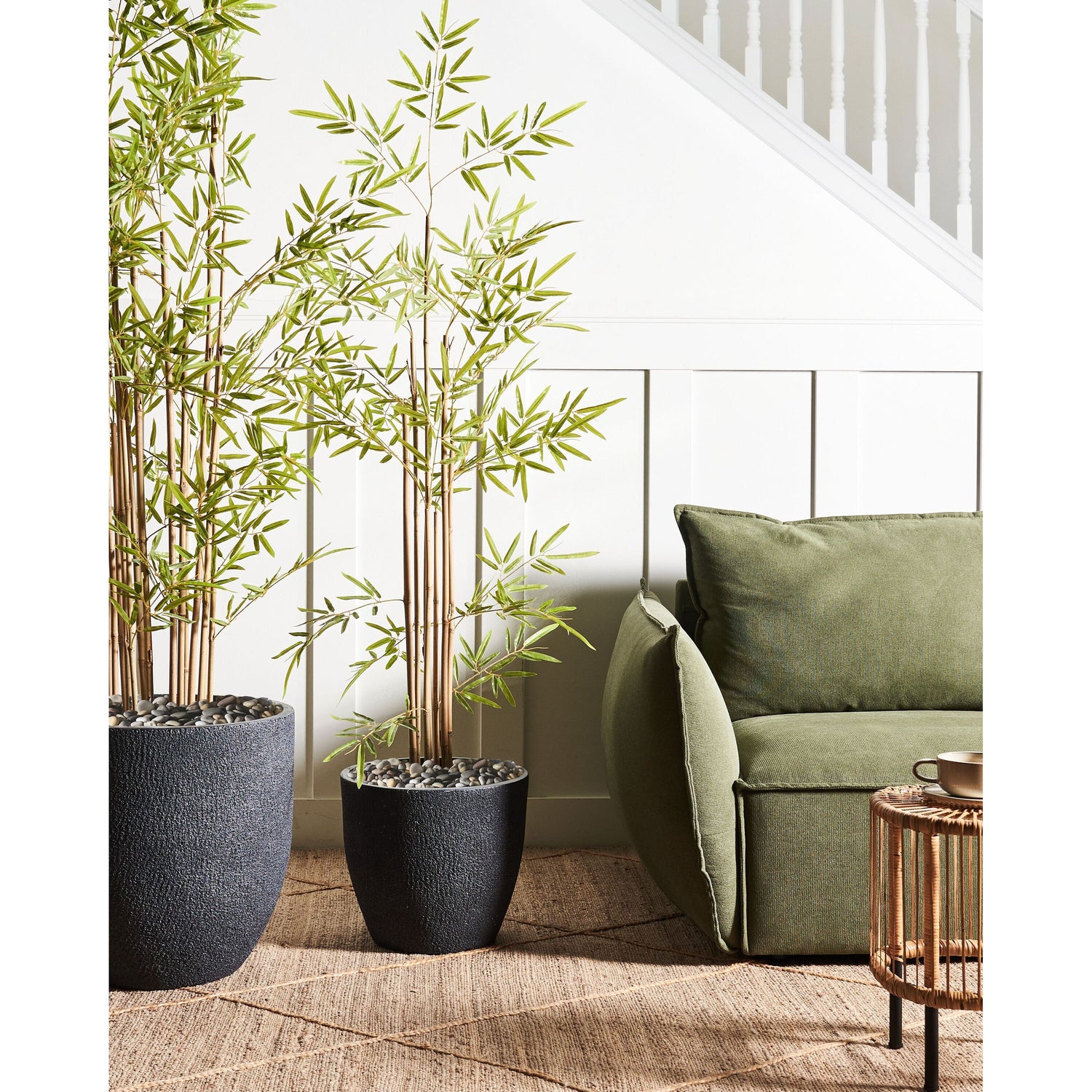 Beliani - KANNIA - Bloempot - Grafietgrijs - 36 cm - Klei-vezelmengsel