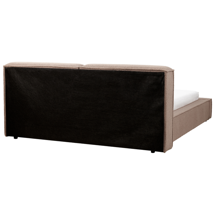 Beliani - LINARDS - Tweepersoonsbed - Bruin - 160 x 200 cm - Bouclé